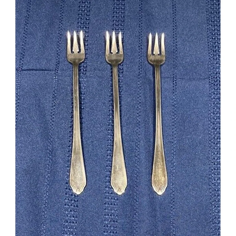 Vtg 30s Hadley Oneida Hotel Plate Cocktail/Seafood Fork Silverplate 6